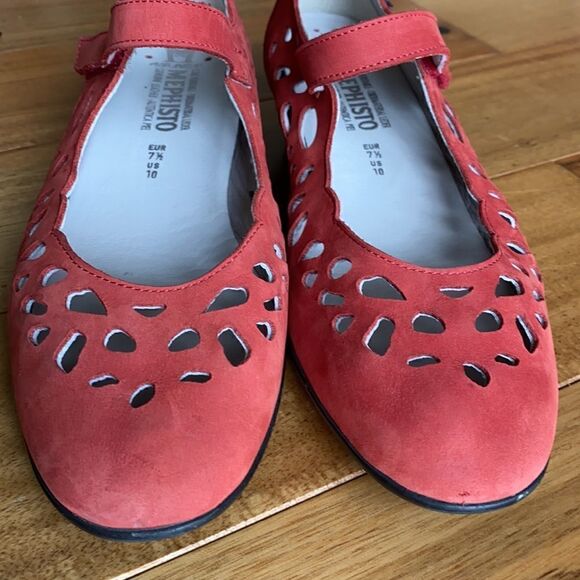 Mephisto  heels  - Picture 3 of 8